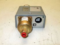 P74FA5.JPG